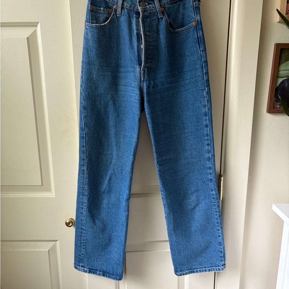 Levi’s Ribcage Jeans - Picture 2 of 4